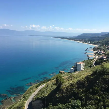 Con Vista Mare * Pizzo (Calabria)